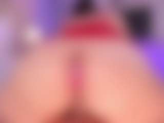Live cam show with BBWCloe - Shaved Pussy Brown Hair on Latina Girls