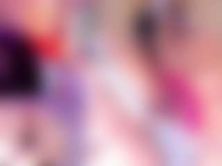 Live cam show with Erikamontiel - Fingers on AdultVida.com