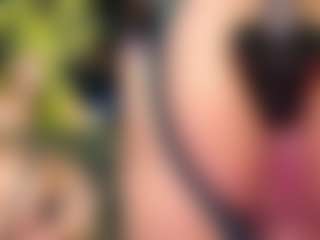 Live cam show with Erikamontiel - Facial Piercings on Gym Cam Girls