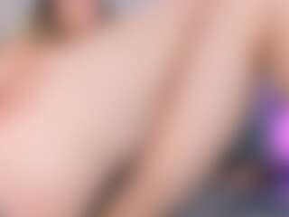 Live cam show with kyany - Bra on Camsoda