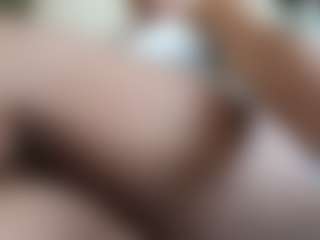 Live cam show with alejandra1 - Blackcock on AdultVida.com
