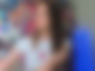 Live cam show with Ann-Perry - Teen (18+) on milfzrlive.com