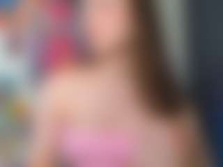 Live cam show with Ann-Perry - Lovense on StripNow