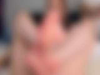 Live cam show with Ann-Perry - Hairy Pussy Brown Hair on Soda Cam