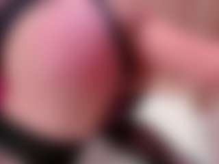 deepxx33's Live Sex Cam Show
