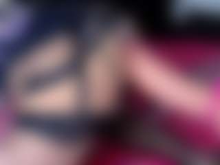 deepxx33's Live Sex Cam Show