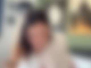 Kira's Live Sex Cam Show