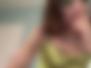 Live cam show with Kira - Asian Teen (18+) on Soda Cam