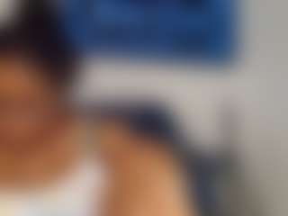 luisa1014's Live Sex Cam Show