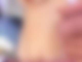 Live cam show with Luna - Hairy Pussy on hornycams.live