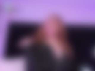 Live cam show with janneblossom - Black Hair on SinfulBabes