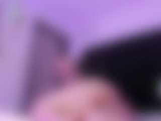 Live cam show with janneblossom - Facial Piercings on Camiplay Live