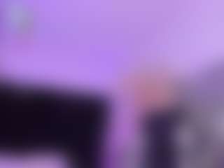 Live cam show with janneblossom - Black Hair on Mixed Magazine Live