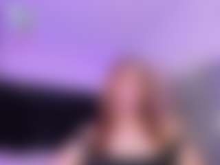 Live cam show with janneblossom - Facial Piercings on sexylive.show