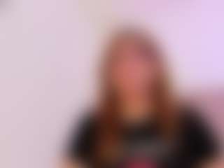 Live-Cam-Show mit janneblossom - Facial Piercings auf Camsoda