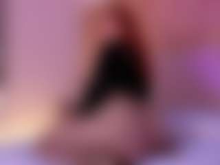 Live cam show with janneblossom - Tease on Camiplay Live