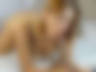 Nicol's Live Sex Cam Show