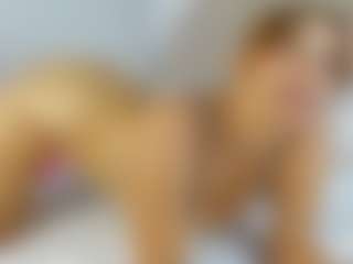 Nicol's Live Sex Cam Show
