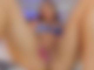Nicol's Live Sex Cam Show