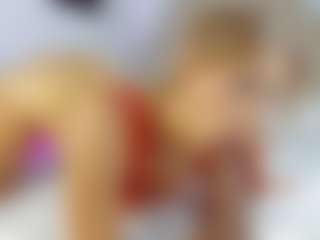 Live cam show with Nicol - Natural on luckytryst.com