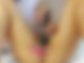 Nicol's Live Sex Cam Show