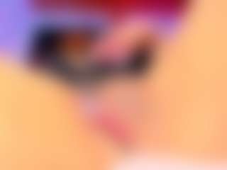 ASTRID's Live Sex Cam Show
