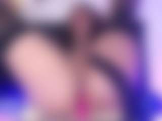 MissKarla's Live Sex Cam Show
