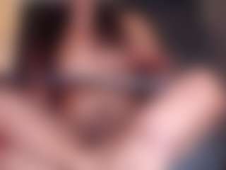 Live cam show with MissKarla - Tiny Tits on SmokeAndPoke
