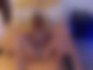 MissKarla's Live Sex Cam Show