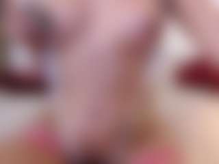 carolinespanky's Live Sex Cam Show