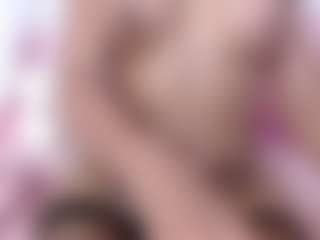 carolinespanky's Live Sex Cam Show