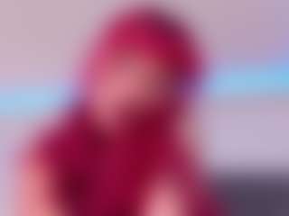 mae-lyra's Live Sex Cam Show