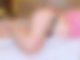 Live cam show with MavkaCute - Gagging on Camsoda