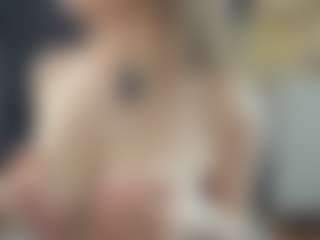 BelleDream's Live Sex Cam Show