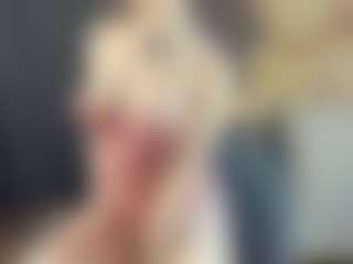 BelleDream's Live Sex Cam Show