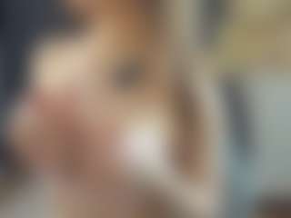 Live cam show with BelleDream - Squirt on Camsoda