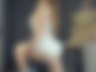 BelleDream's Live Sex Cam Show