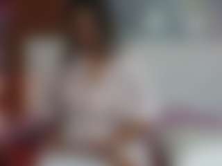 Live cam show with Madisson022 - White Mature on CamwithHer | colombia