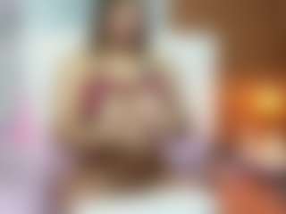 Live cam show with Madisson022 - Teen (18+) on Dolls Live