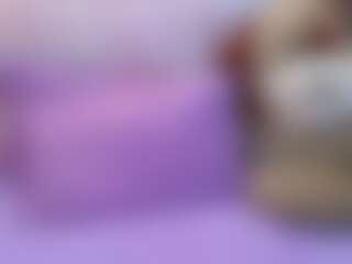 Live-sekscamshow van Serafinaaa