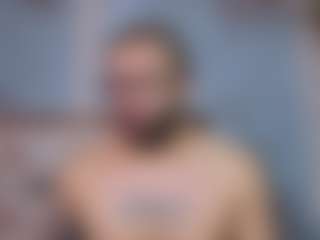 Live cam show with Lion and Aria - Muscle on Cam Slut