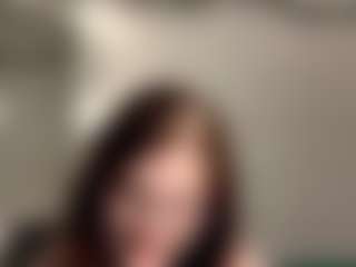 Live cam show with Annie - Lesbian on AdultVida.com