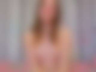 Live cam show with KarenSozzi - Smoking on Porn Luv