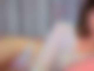 KarenSozzi's Live Sex Cam Show