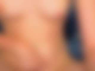 Live cam show with KarenSozzi - College on Mixed Magazine Live