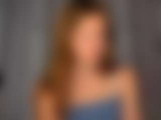 KarenSozzi's Live Sex Cam Show