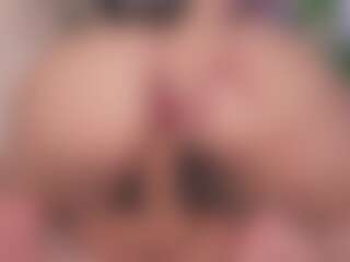 Live cam show with Miss-Lyra - Cumface on Camsoda