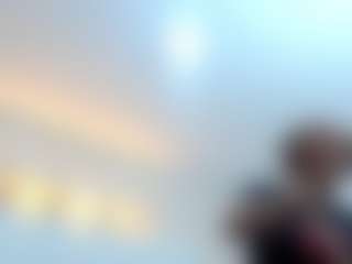 Penelope-Russo MILF webcam performer live streaming