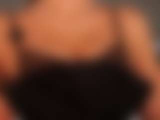 Live cam show with ThanhKlopfenstein - Slap on Dolls Live