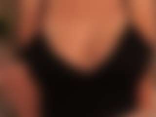 Live cam show with ThanhKlopfenstein - Booty on Uber Horny